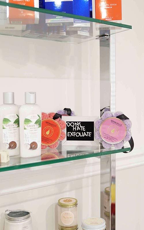 Aura Laser & Skincare